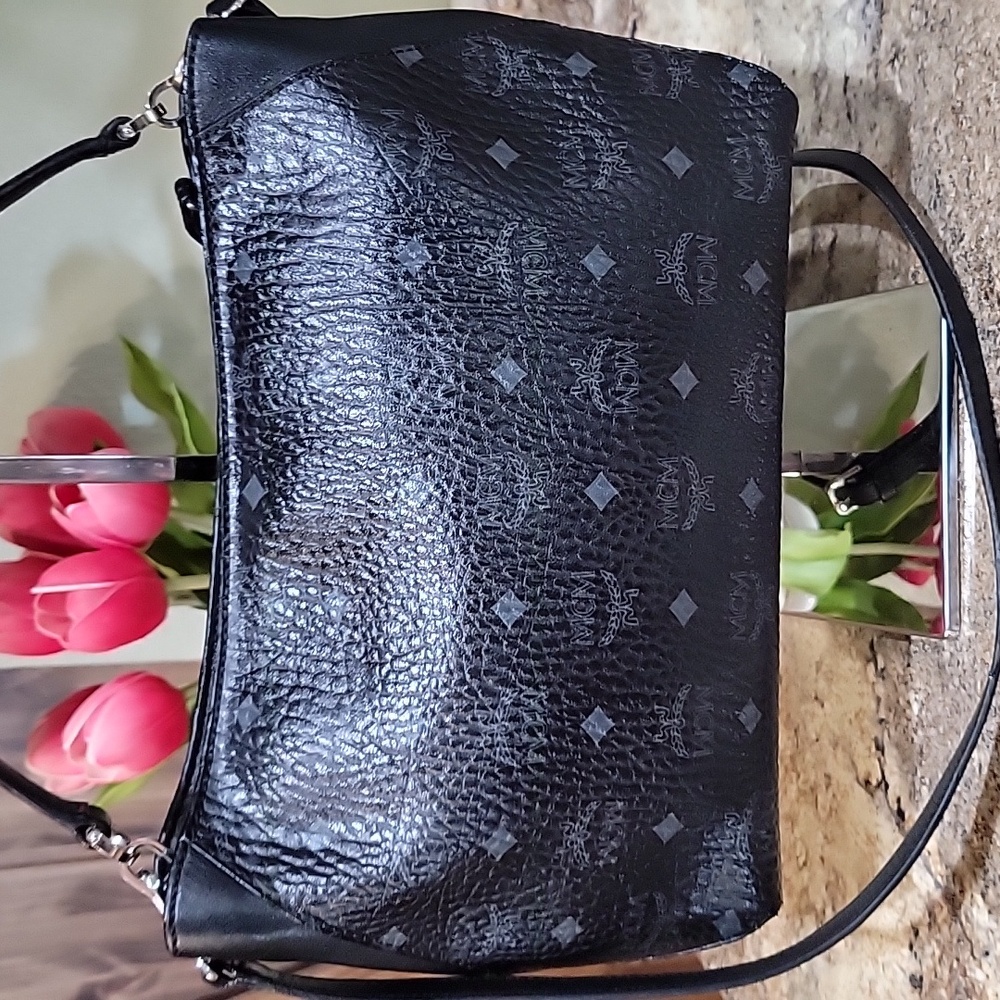 MCM EUC Black Visetos Coated Canvas and Leather Klara Bag 2 WAY - Picture 6 of 10